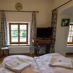 Kapr Affittacamere 4*