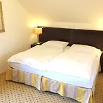 بيت ضيافة Kapr 4*