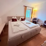 Affittacamere Kapr 4*
