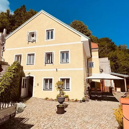 Kapr Affittacamere 4*