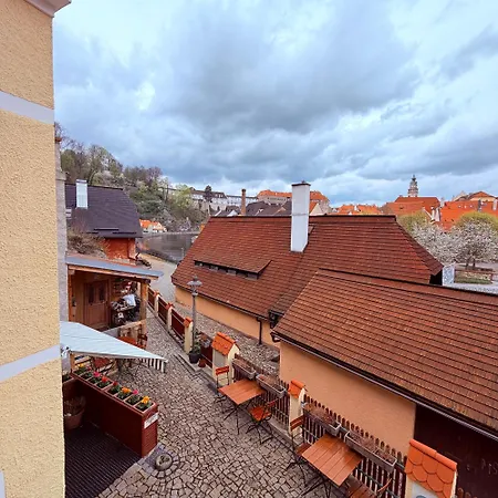 卡帕膳食酒店 Cesky Krumlov