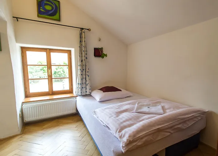 Kapr Casa de hóspedes 4*