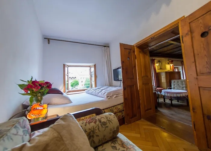 Kapr Casa de hóspedes 4*